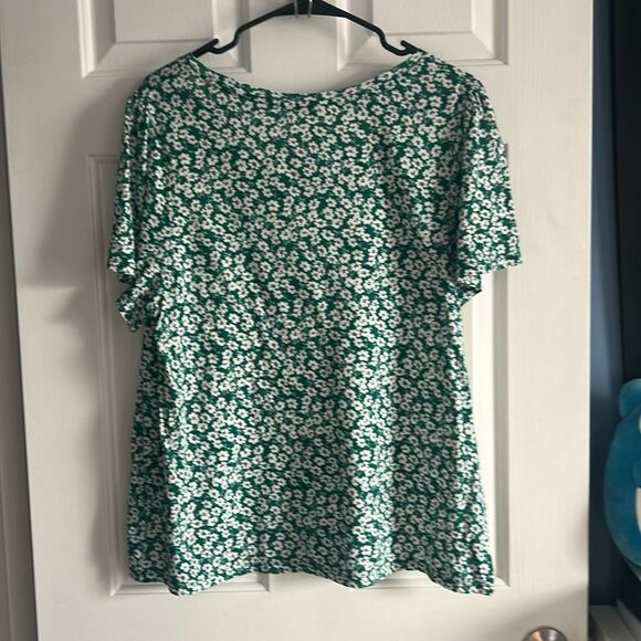 Lucky Brand Flutter Sleeve Floral Top Size XL - Picture 6 of 6